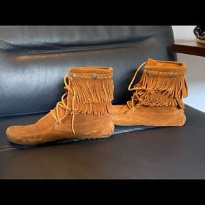 Moccasins ankle boots